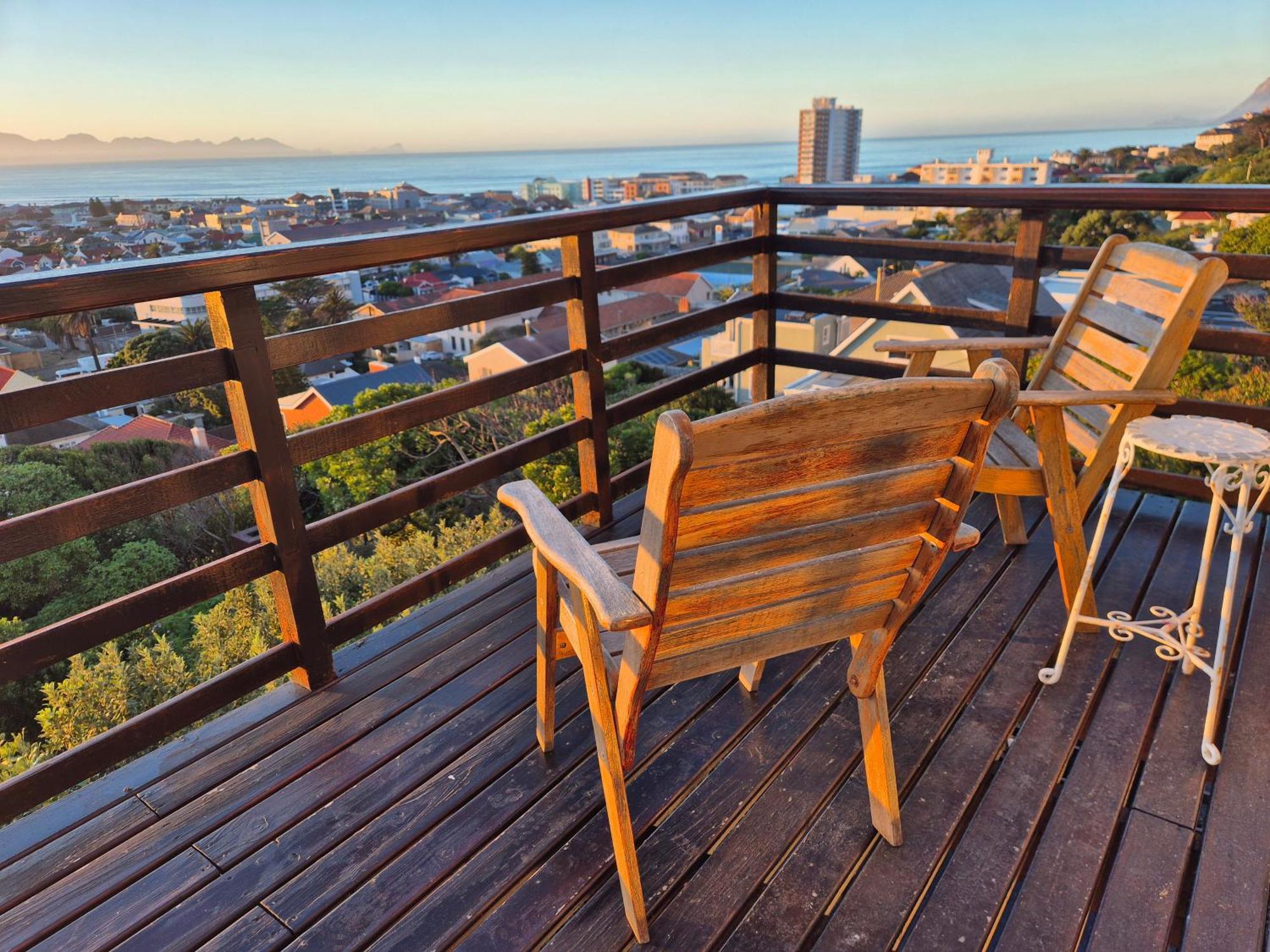 Bluebottle Guesthouse Muizenberg Exterior photo